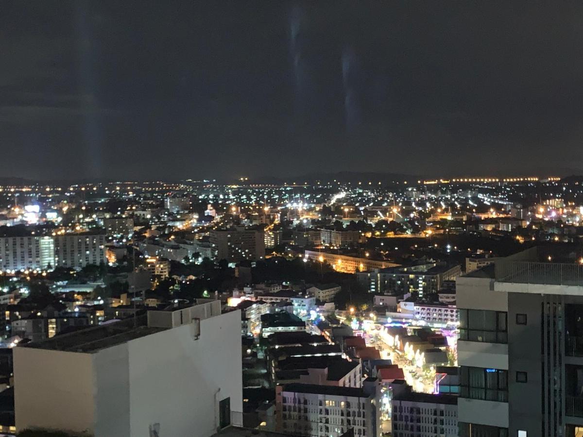 Base Condos Паттайя Экстерьер фото